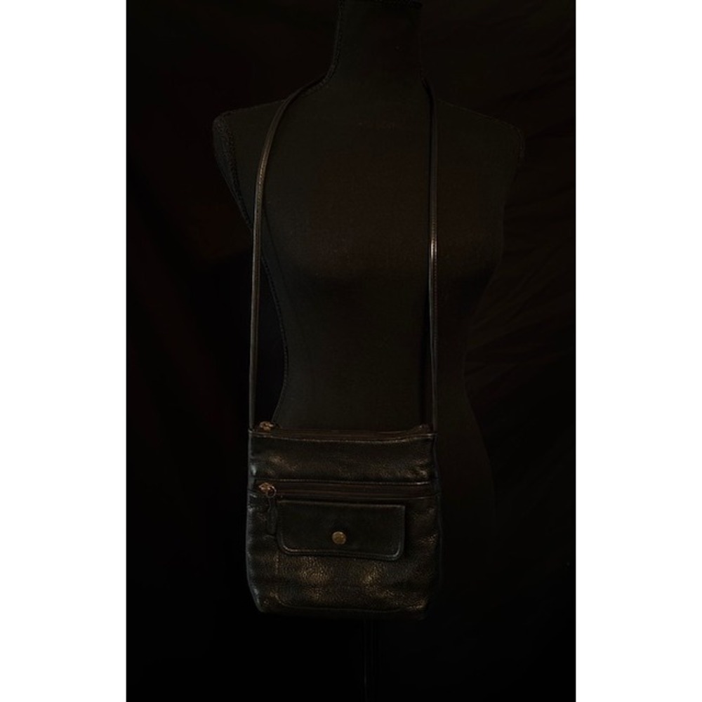 Stone Mountain Black Pebbled Leather Crossbody Bag Small Purse Orange Lining